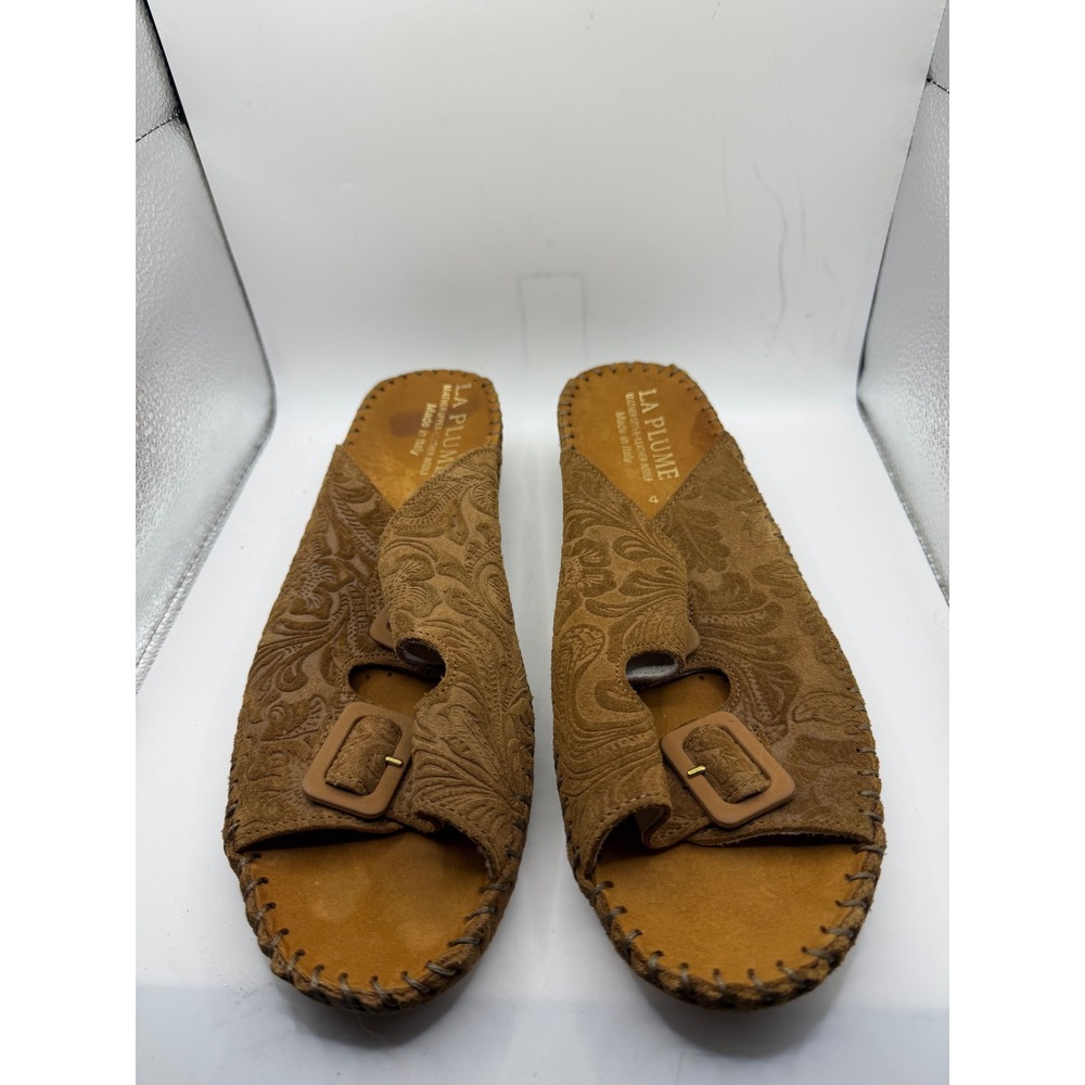 La Plume Italian Tan Suede Embossed Floral Buckle Slide Sandals Womens 41